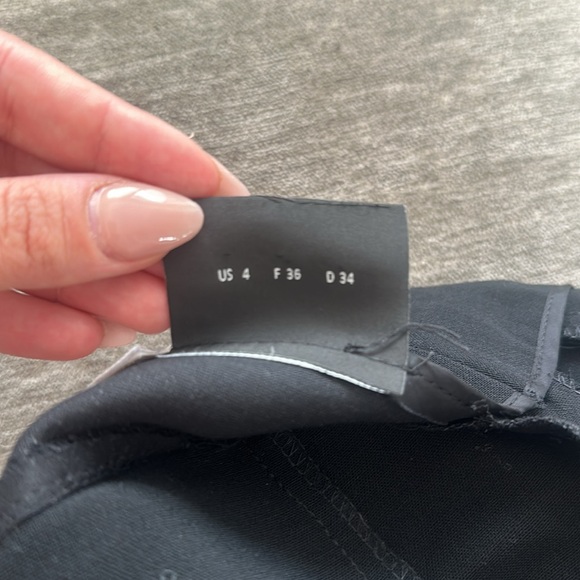 Akris - Picture 5 of 5